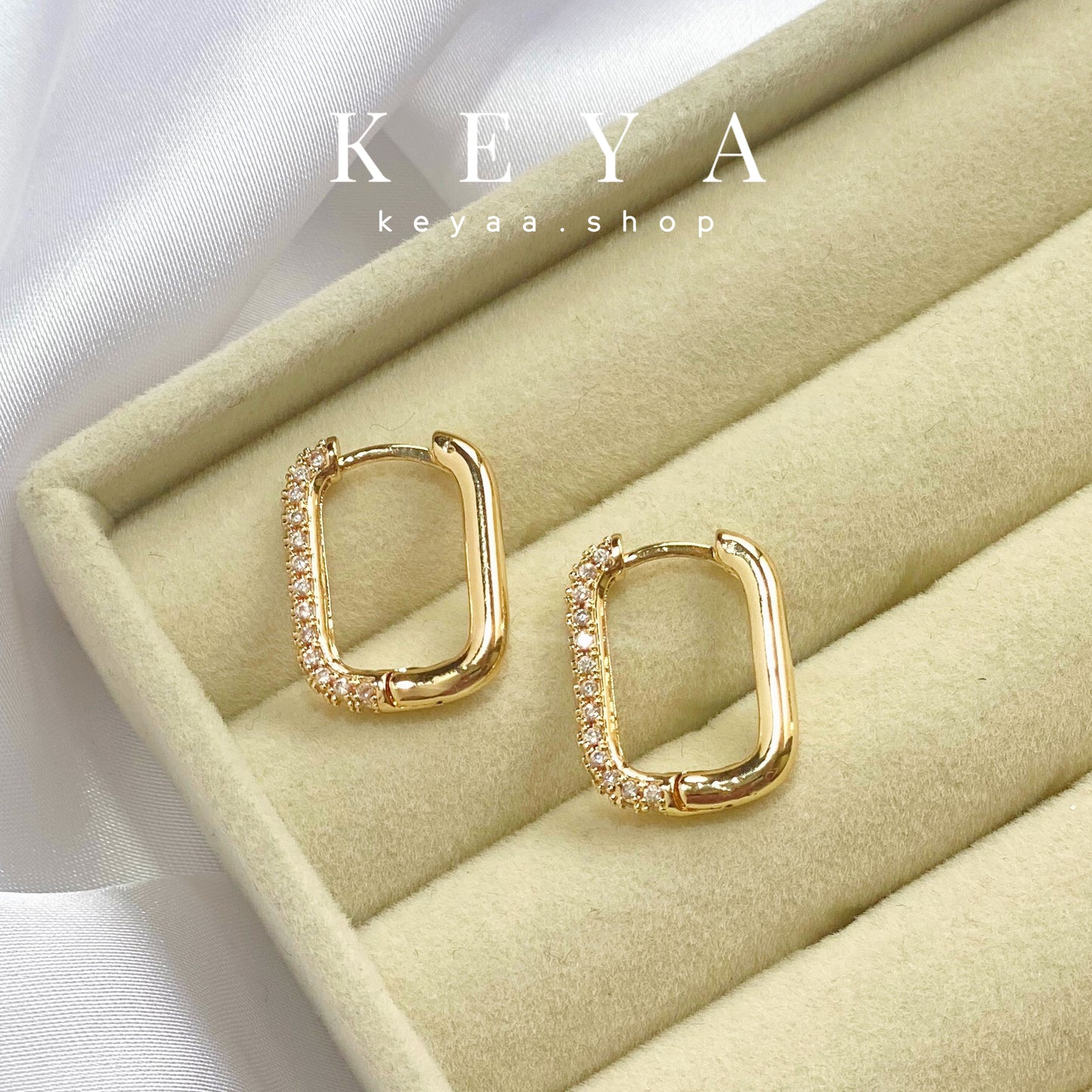 Stella Hoops