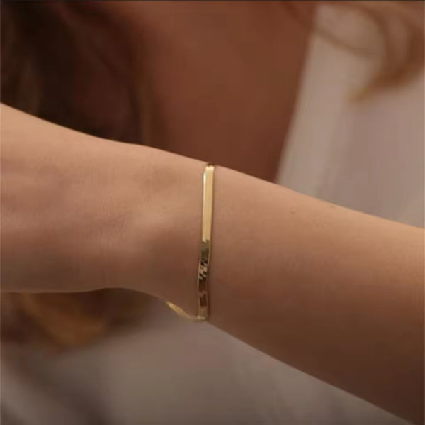 Snake bracelet