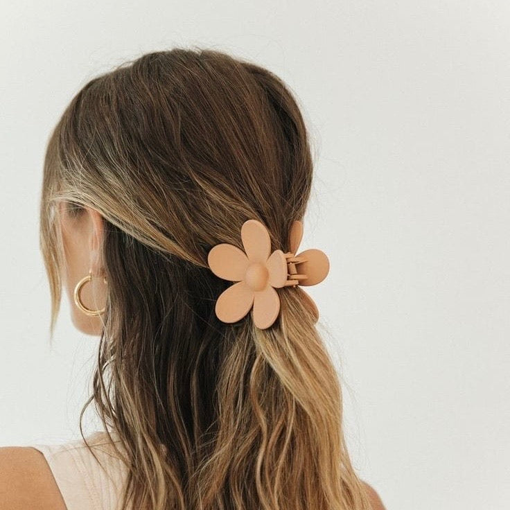 floral claw clip