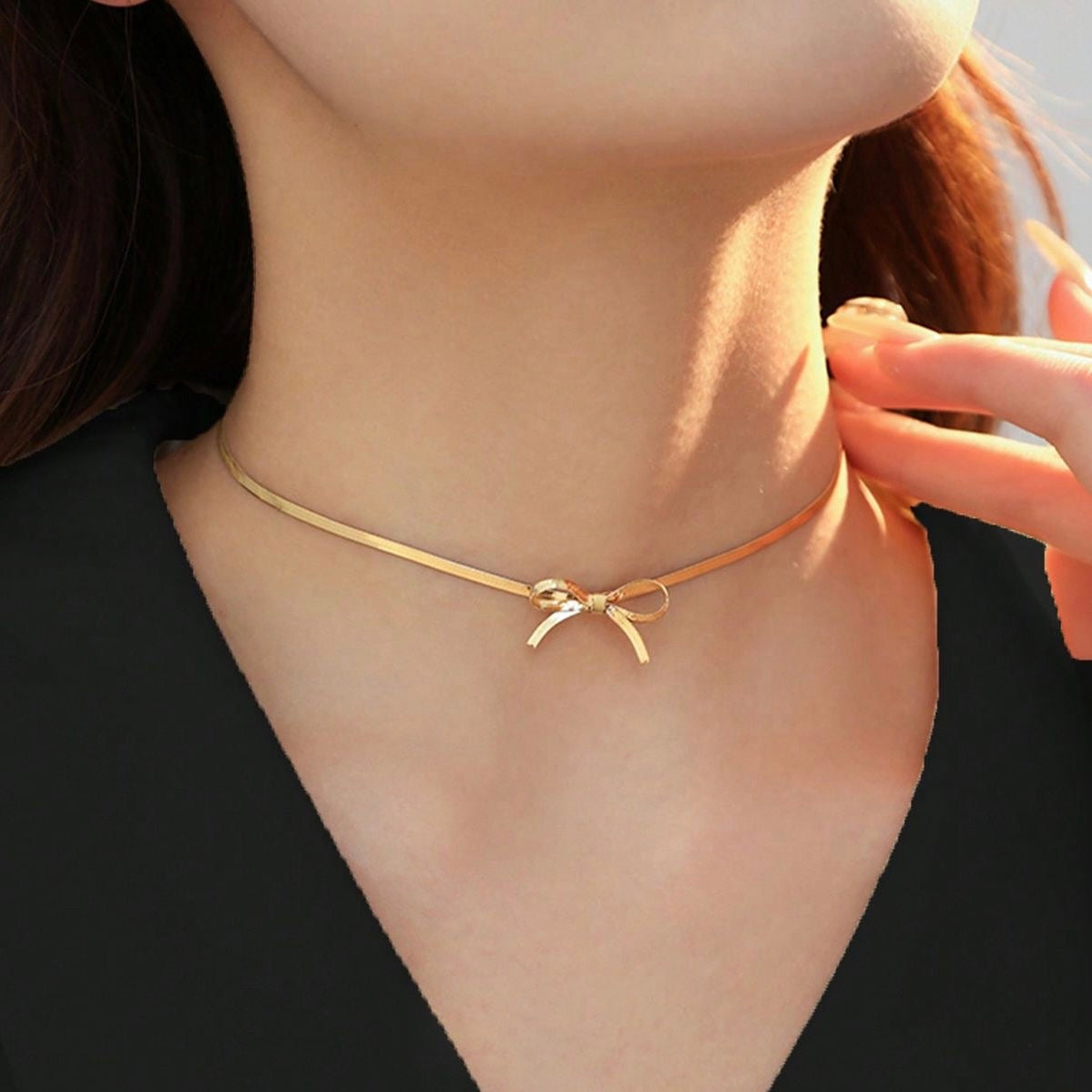 Aurelia Bow Necklace